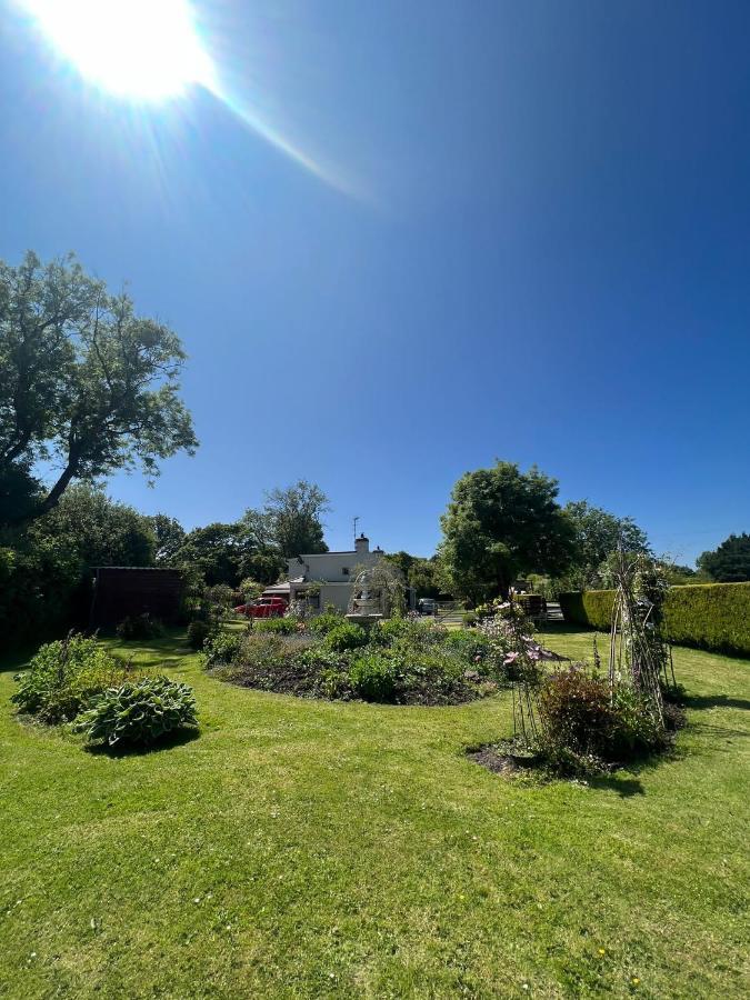 Bed and Breakfast Broadmoor Farm Kilgetty Exteriér fotografie
